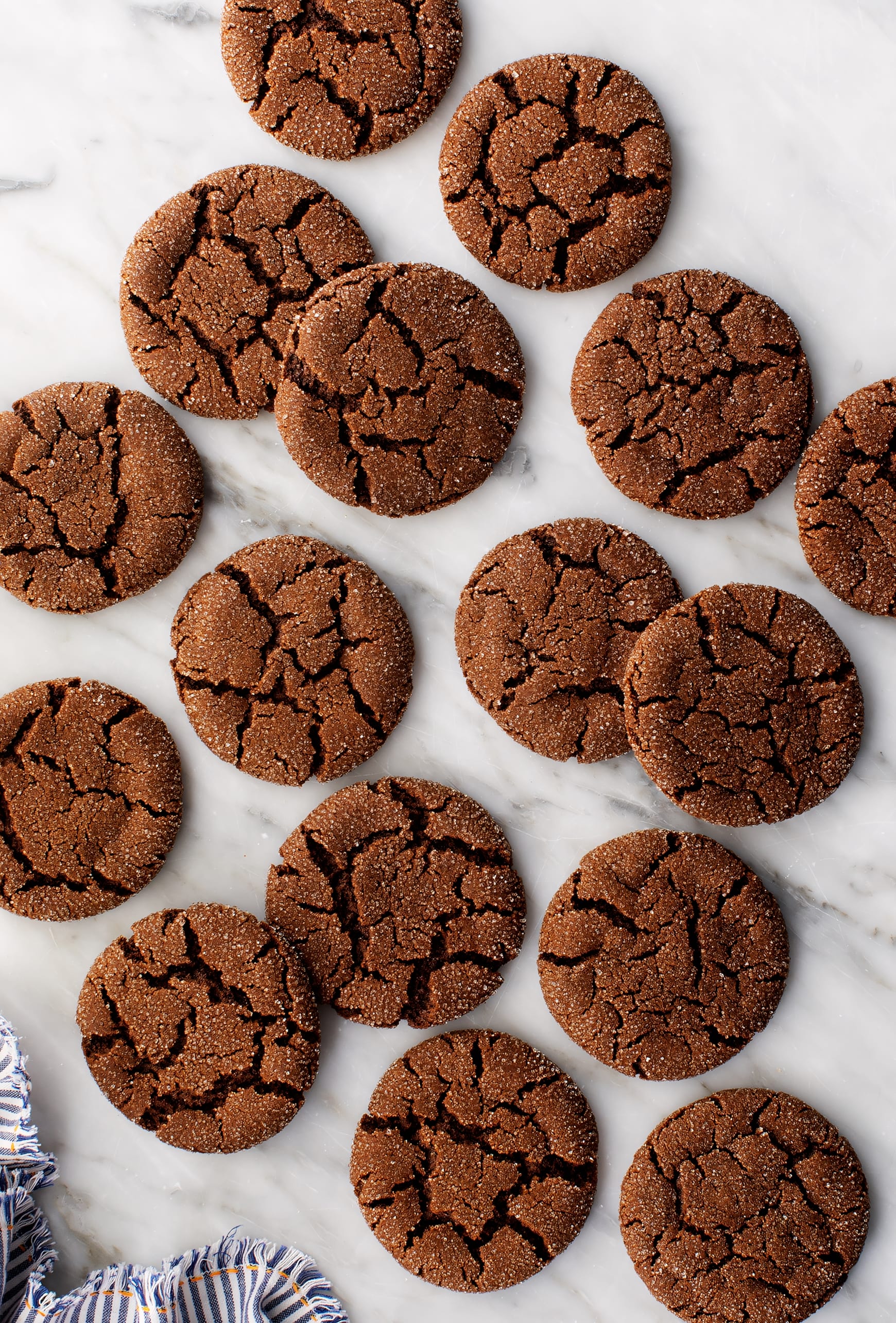 Rich & Spiced Molasses Cookies: Easy Vegan-Friendly Recipe